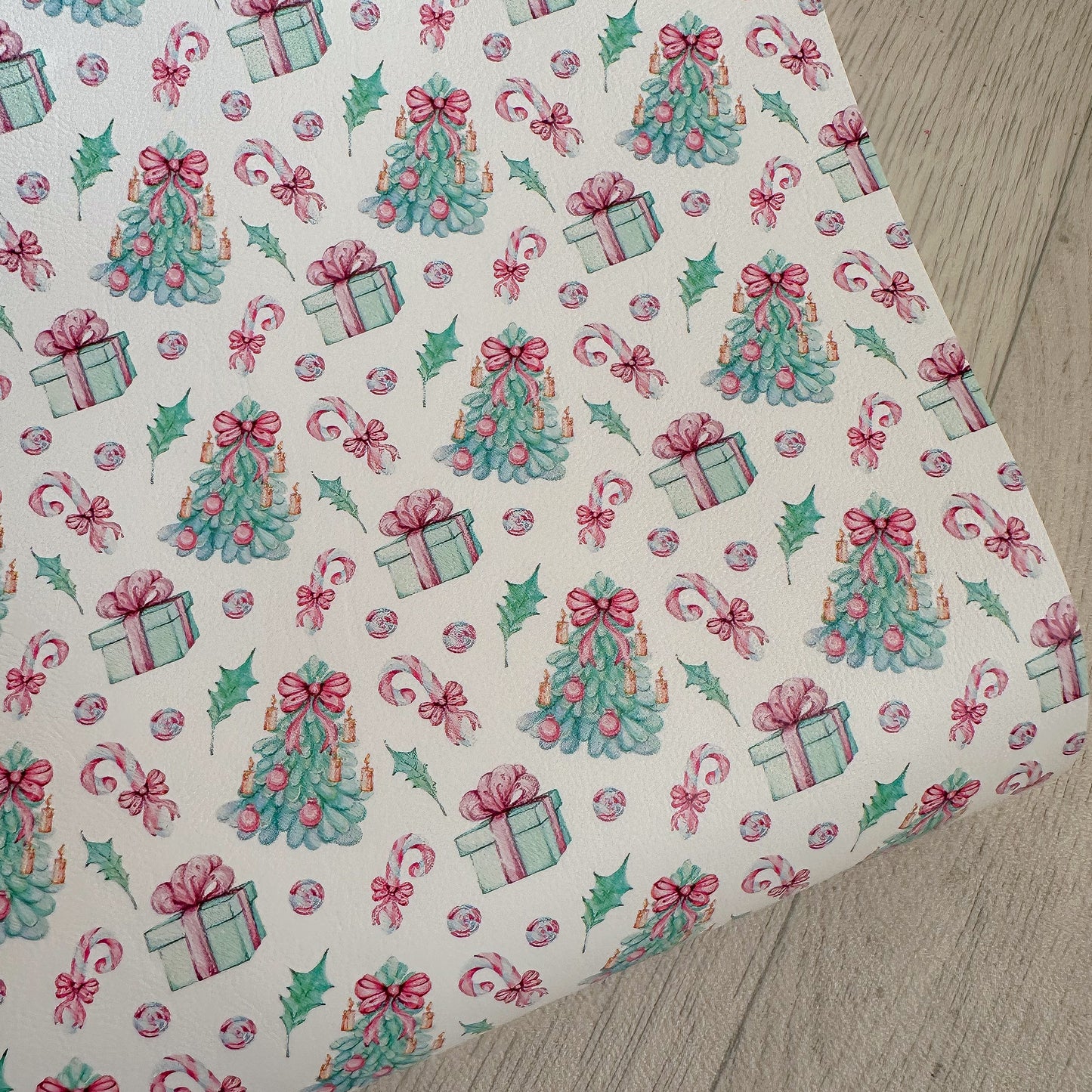 Girlie Christmas Leatherette