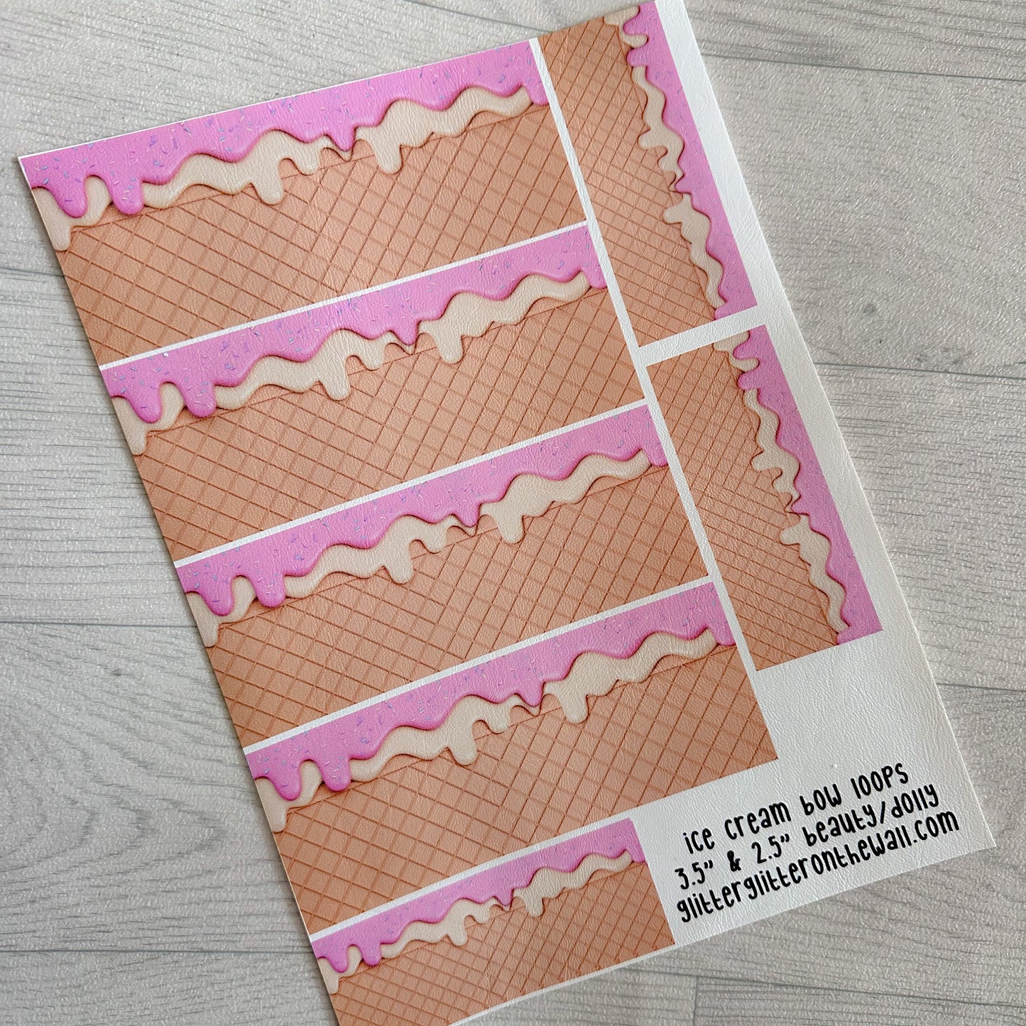 Ice Cream bow Loops Leatherette