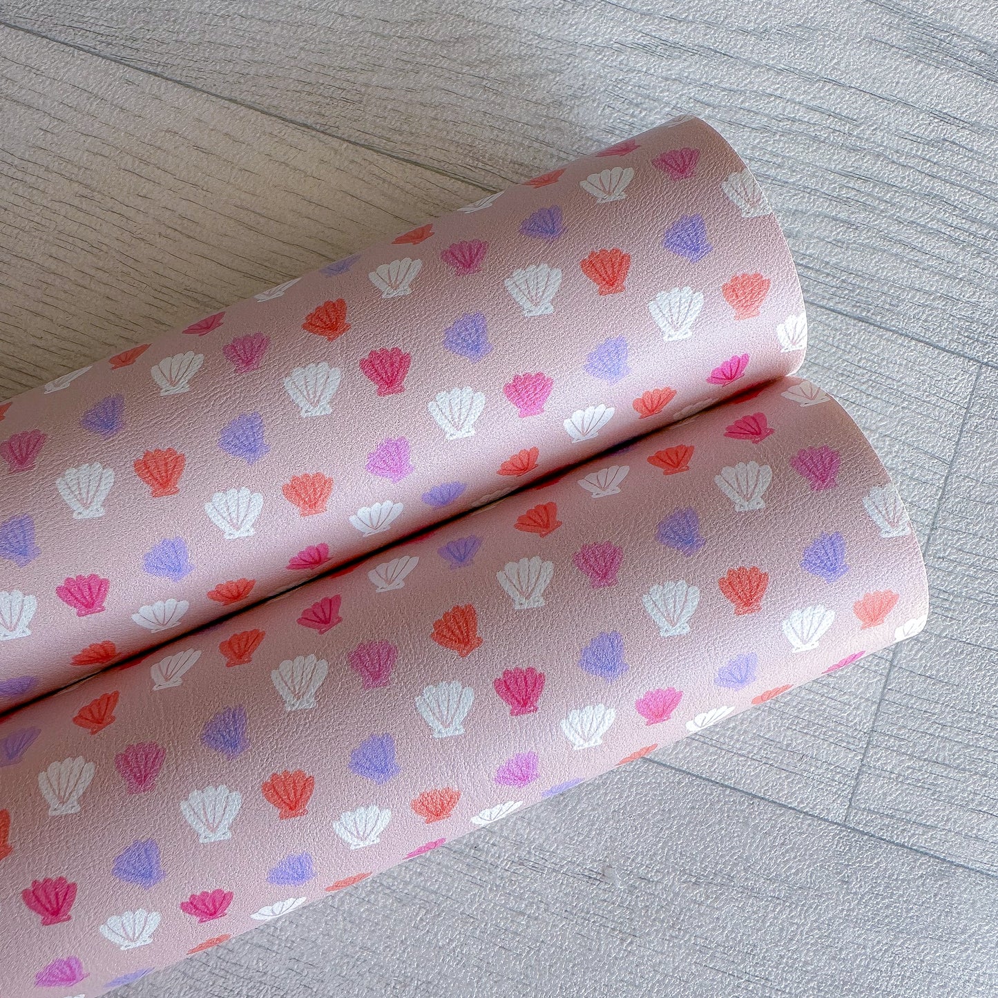 Pretty Shells Leatherette