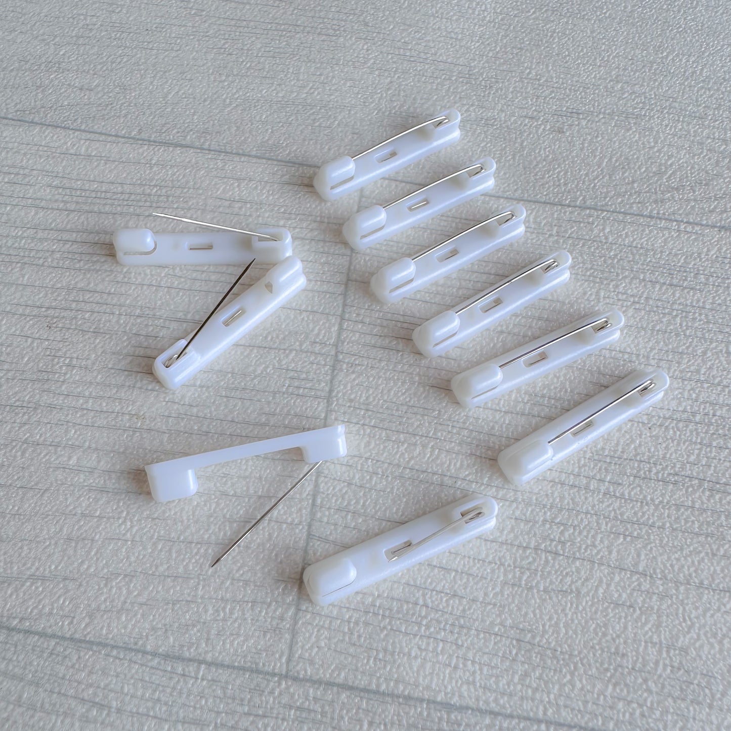 Badge Safty Pins