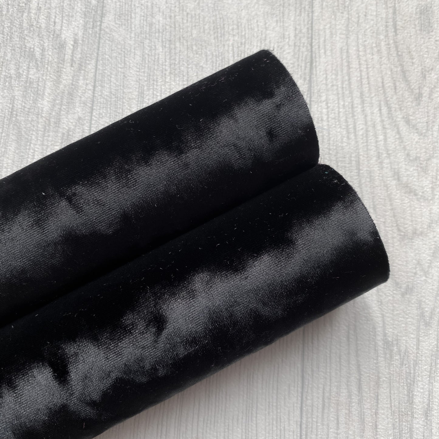 Crushed Velvet Black