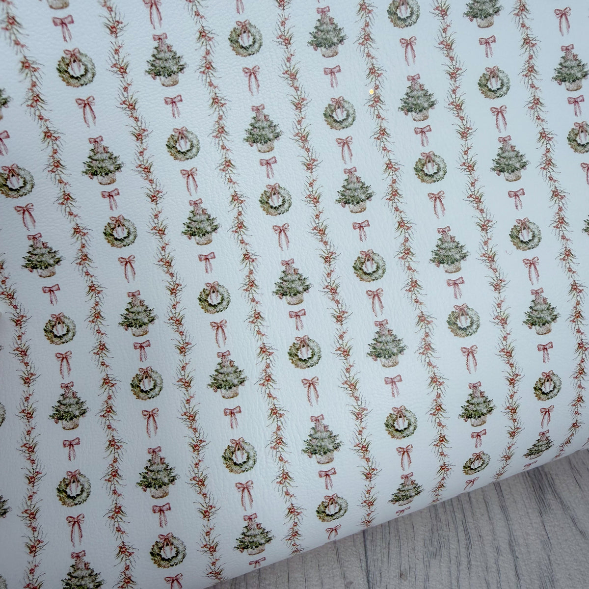 Wreaths, Bows & Trees Faux Leather Sheet