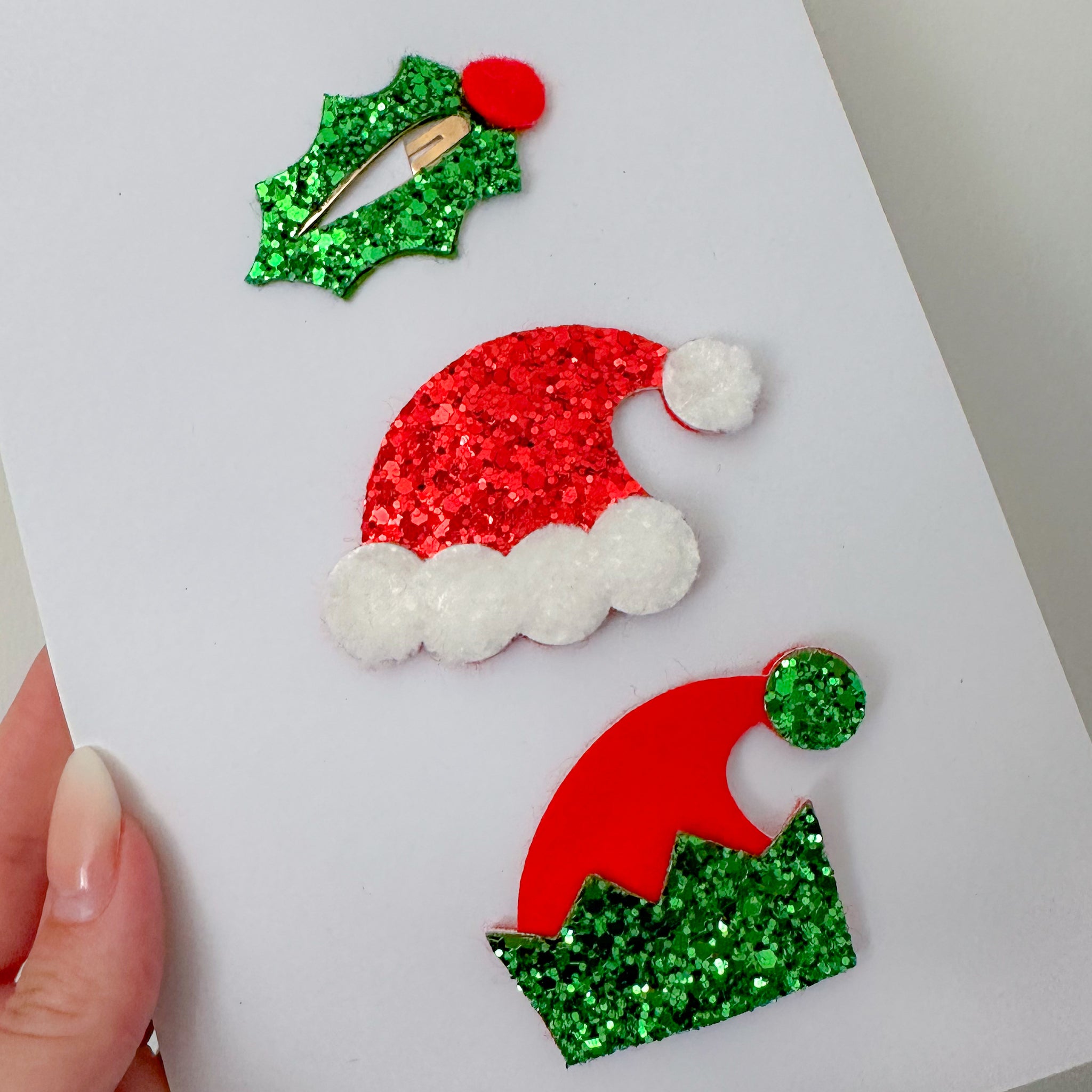 Santa & Elf Hat Snap Clip Die Glitter Glitter On The Wall Exclusive