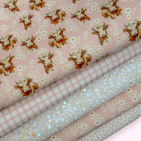 Mini Hattie Highland Cow Bundle