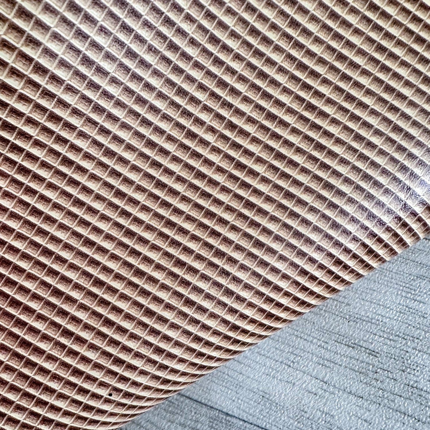 Waffer Cone Leatherette