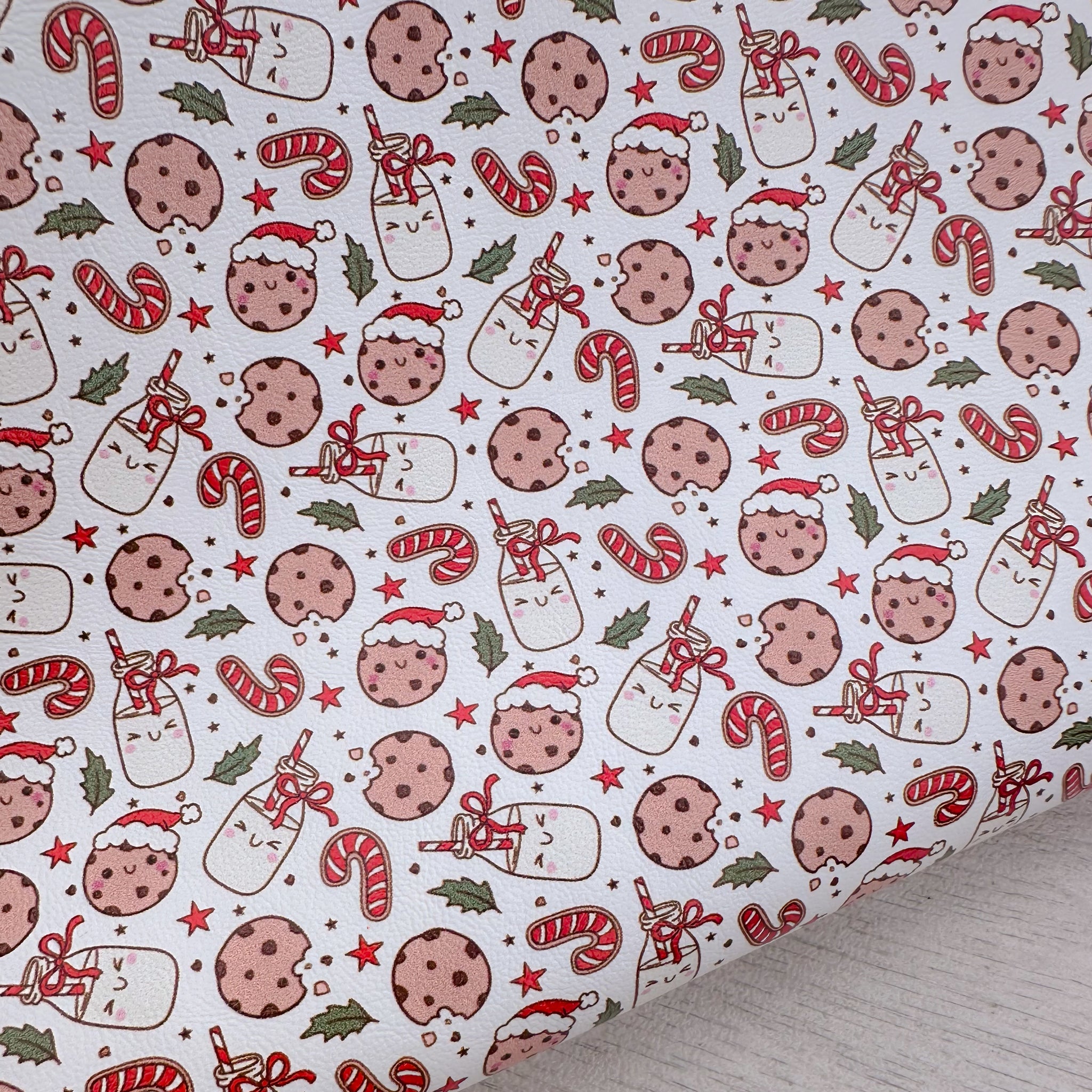 Yummy’s Santa Treats Leatherette