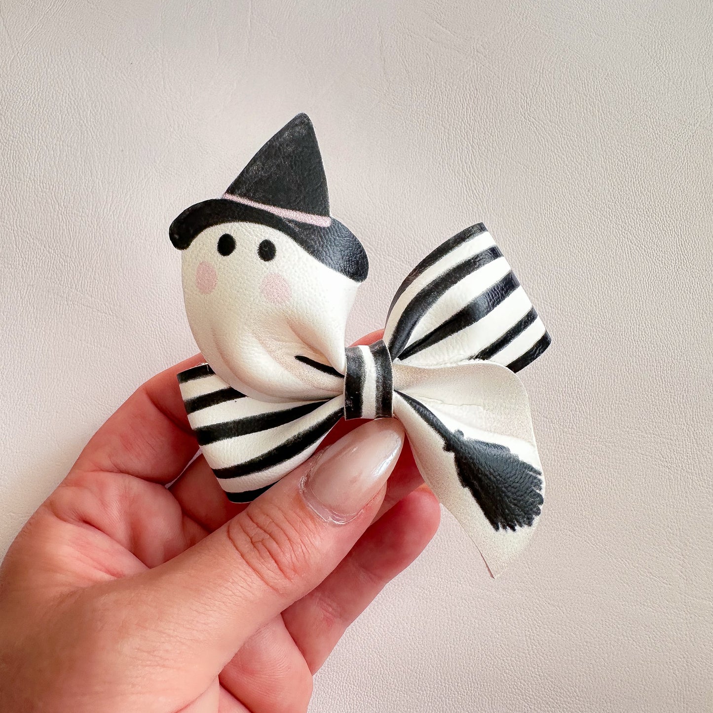Boo-tiful Ghosts Loop De Lou Cut Out Sheet DIY Kit