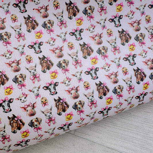 Pretty Farm Yards Pals Leatherette