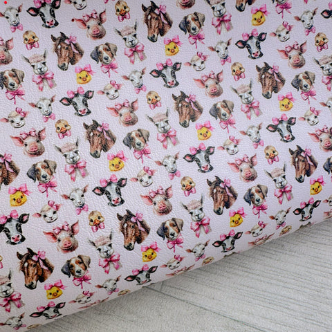 Pretty Farm Yards Pals Leatherette