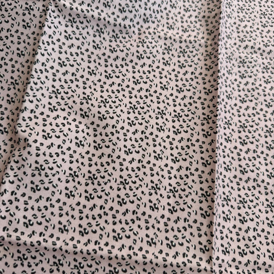 Fat Quarter Cotton Fabric Lilac Leopard