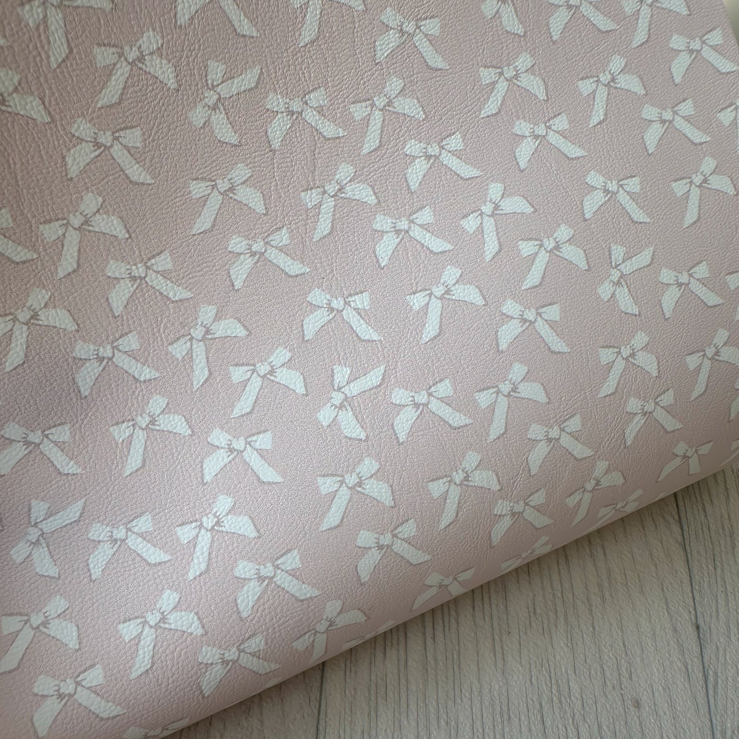 Neutral & White Bows Leatherette