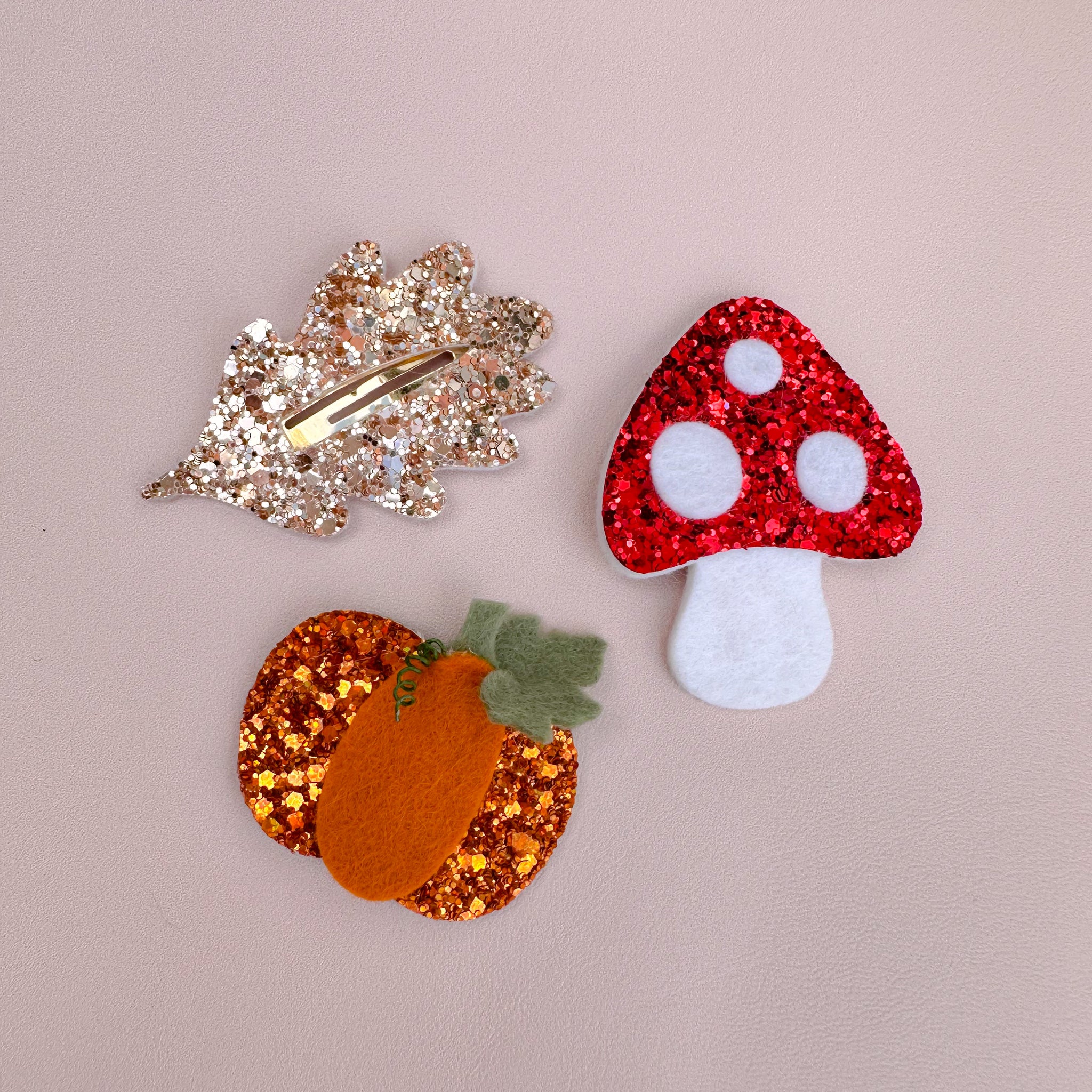 Autumn Snap Clip Die Glitter Glitter On The Wall Exclusive
