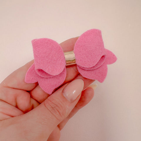 Petal Bow Die Glitter Glitter On The Wall Exclusive