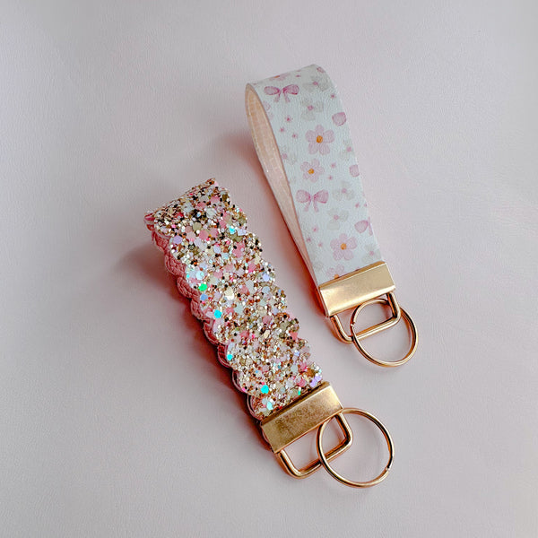 Scalloped & Straight Keyring Strap Die Glitter Glitter On The Wall Exclusive