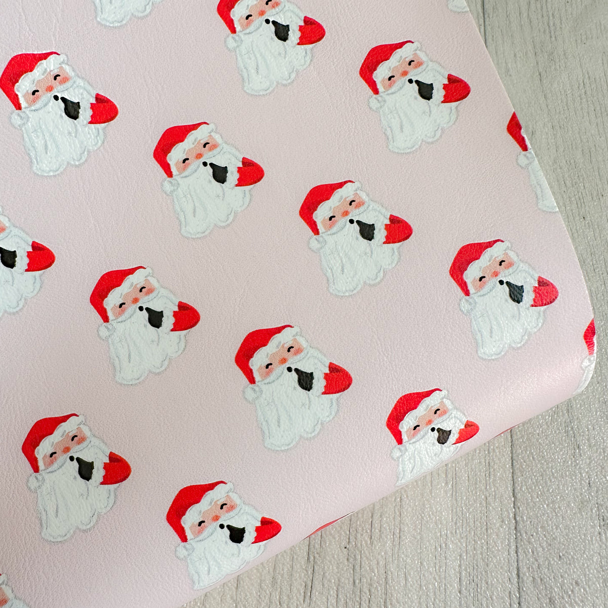 Shh Santa On Pale Pink Leatherette – www.glitterglitteronthewall.com