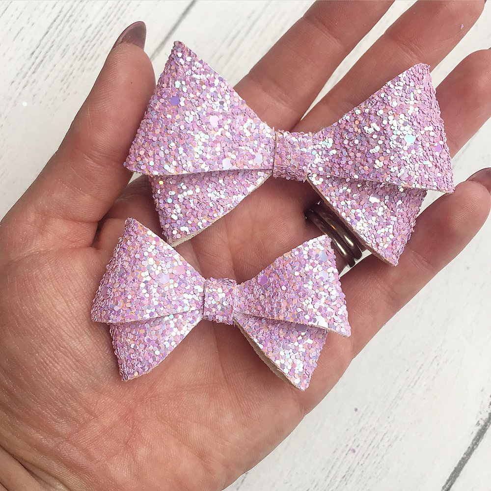 Cherub Bow Die Glitter Glitter On The Wall Exclusive