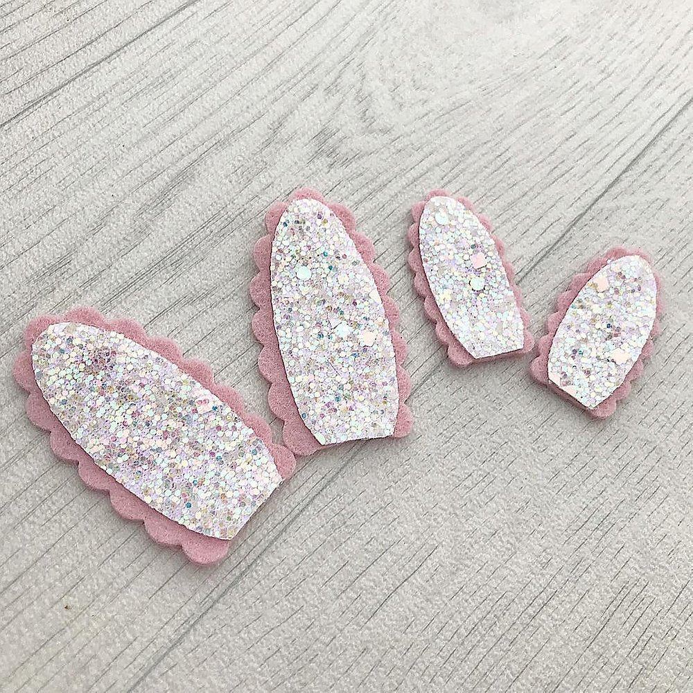 Honey Bun Ear Die Glitter Glitter On The Wall Exclusive