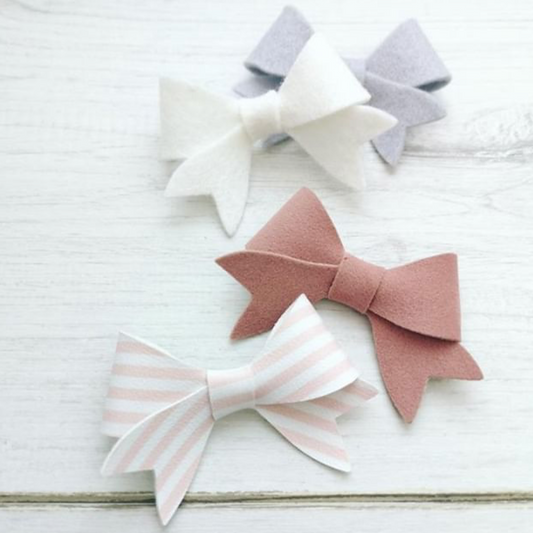 PREORDER JUNE Little Lovely Bow Die Glitter Glitter On The Wall Exclusive