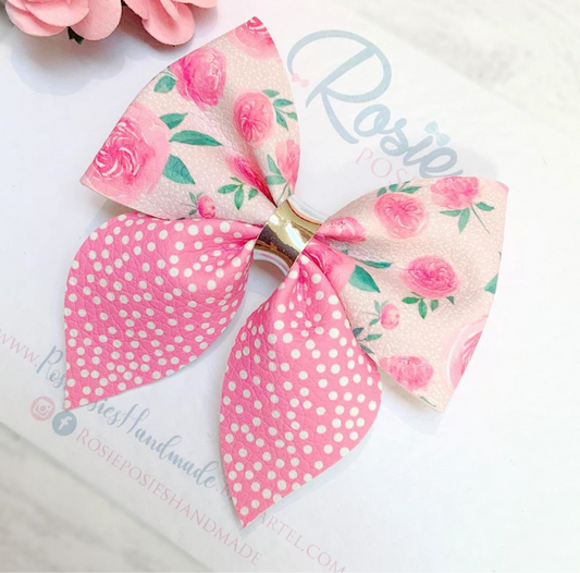 Loveable Bow 3” Plastic Template