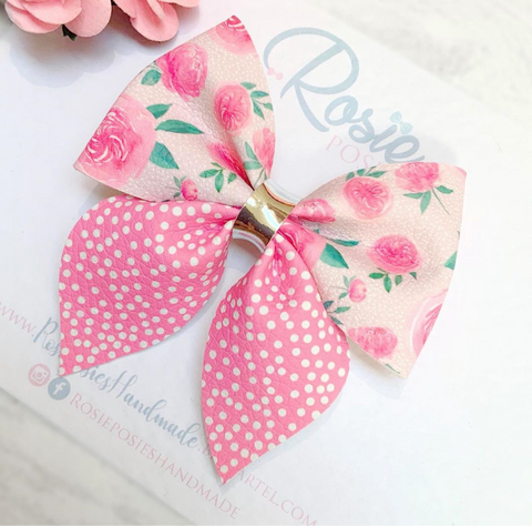 Loveable Bow 4” Plastic Template