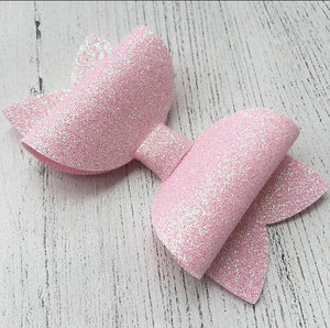 Beauty Bow Die 3.5" Glitter Glitter On The Wall Exclusive