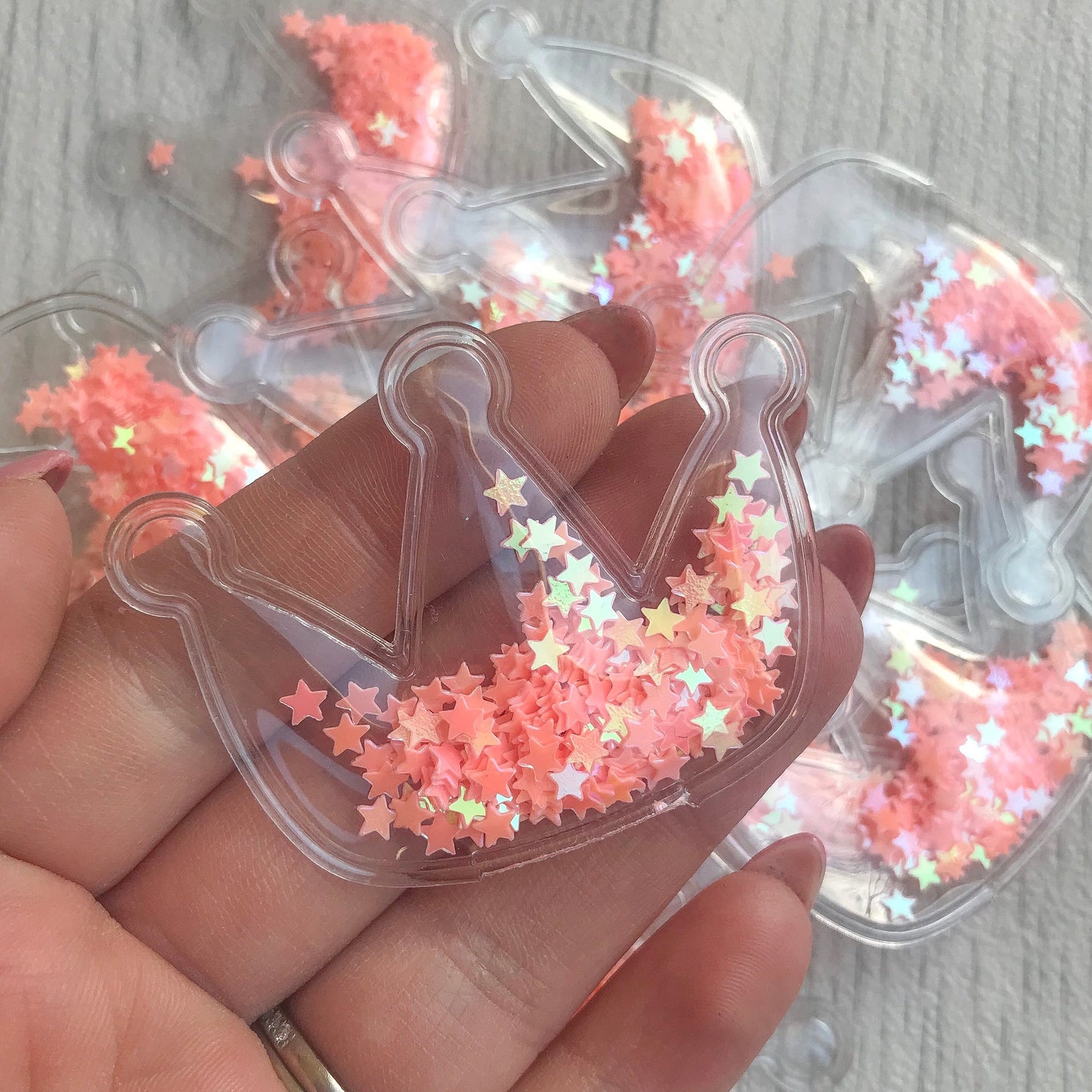 Shaker Sequins Filled Crowns Peach