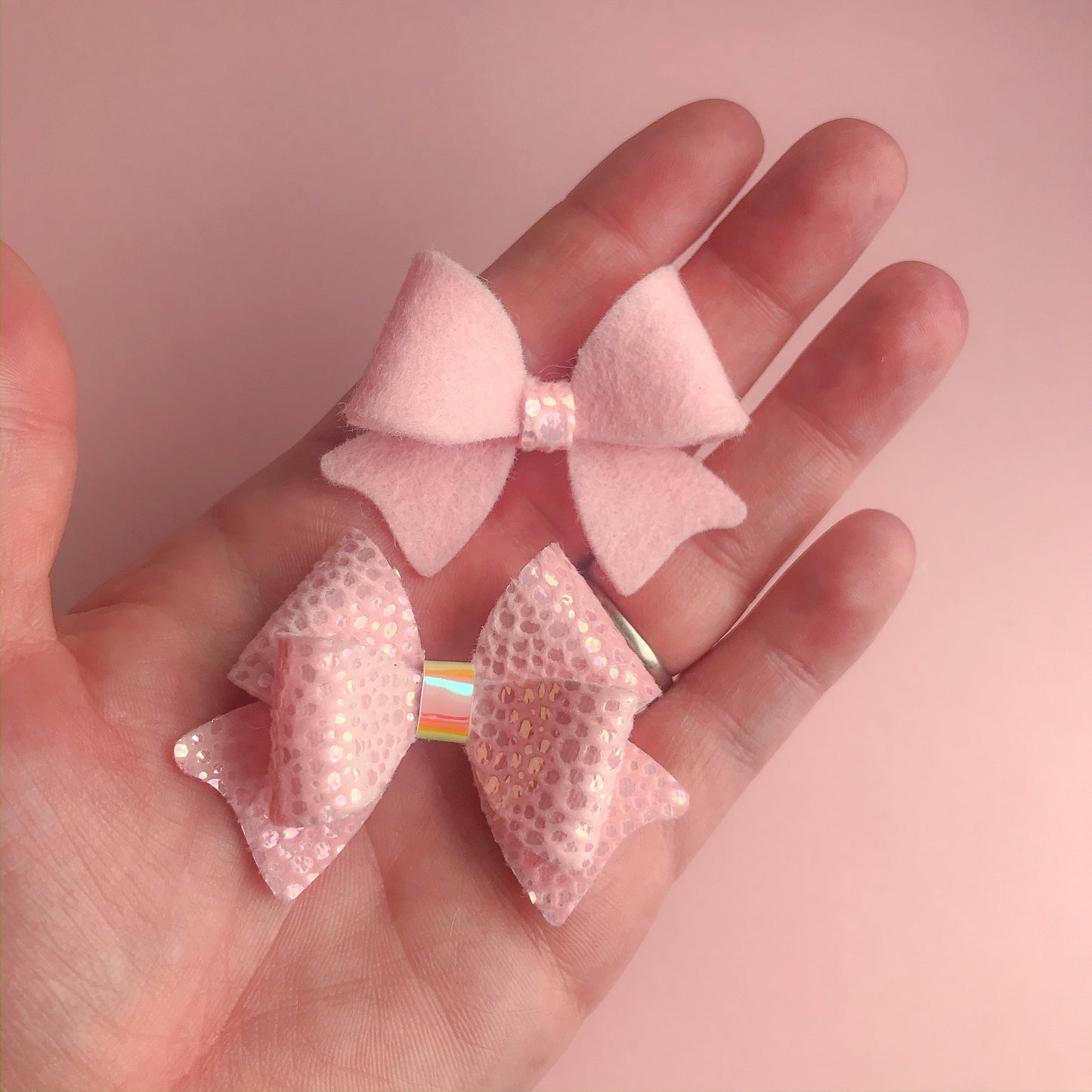 Dreamy Bo Bow Die Glitter Glitter On The Wall Exclusive