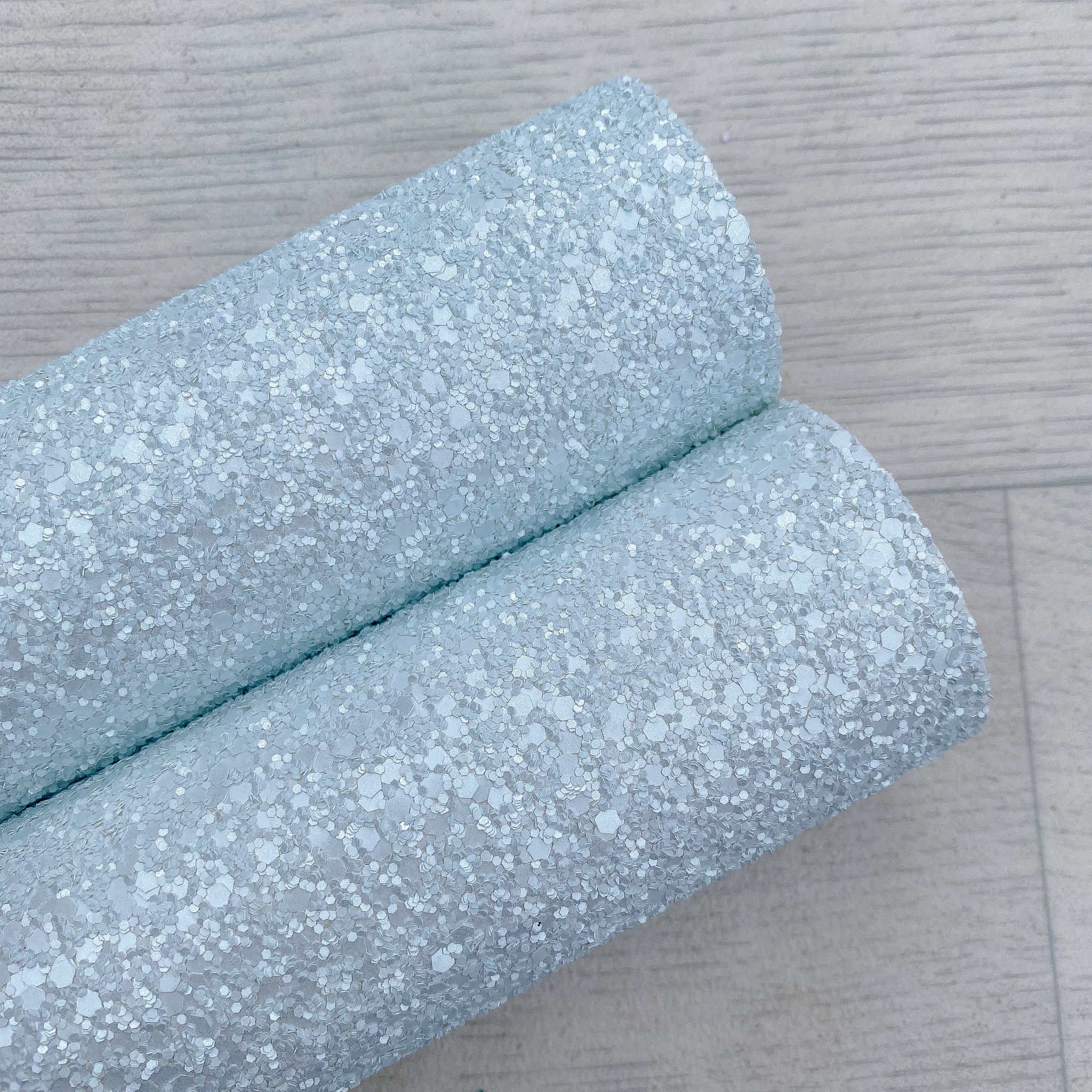 Precious Pearls Minty Blue Glitter